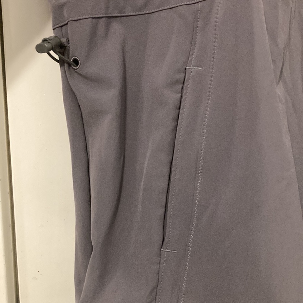 Under Armor Medium Lightweight Jacket - image 5